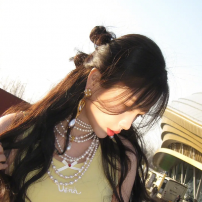 梦向楼心灯火归